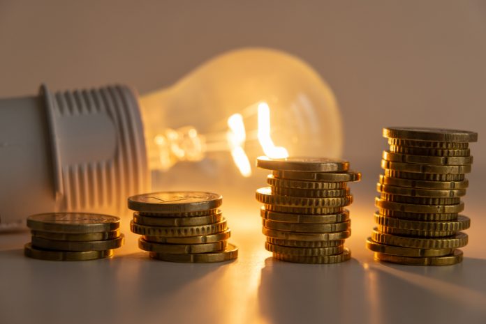 “Spegni la bolletta” da Fondosviluppo 1,5 milioni di euro contro il caro energia